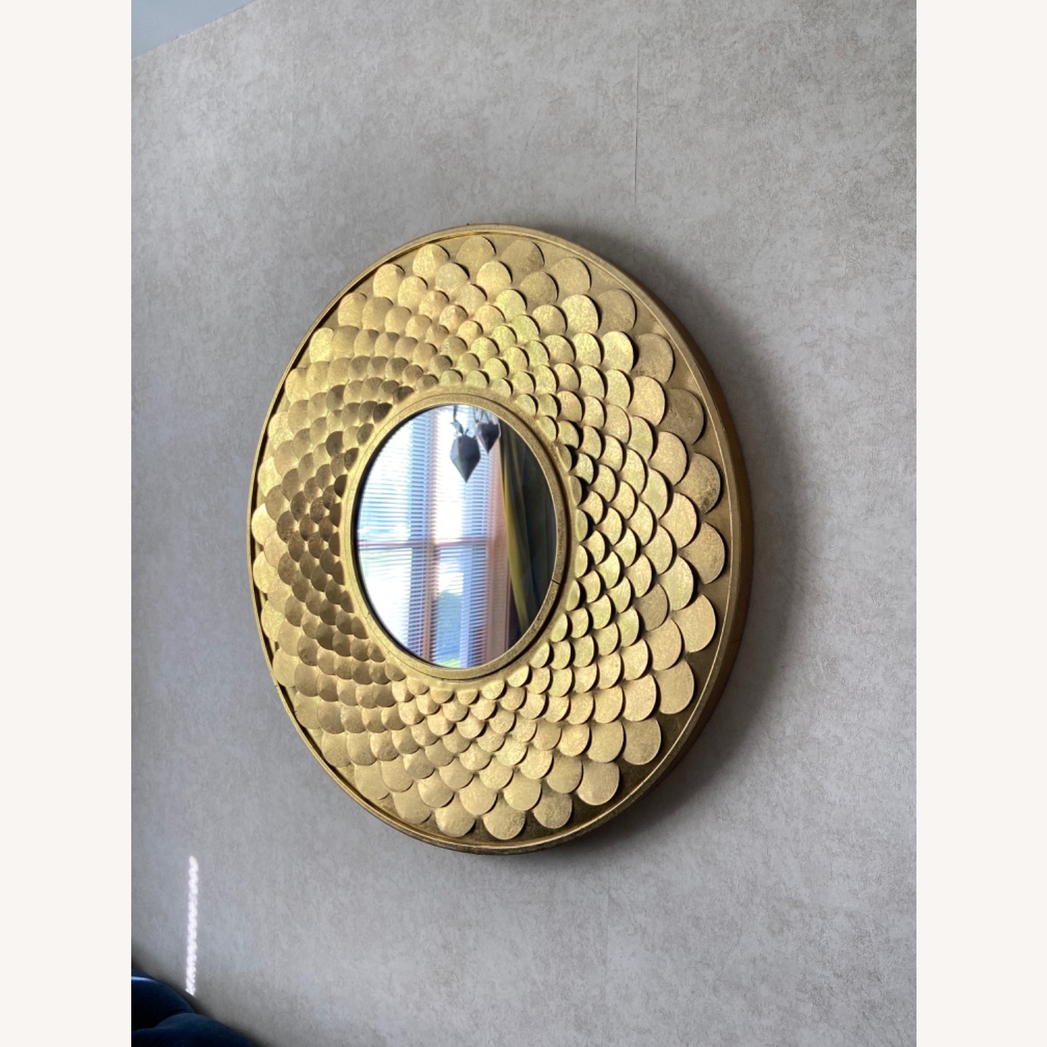 New golden Mirror