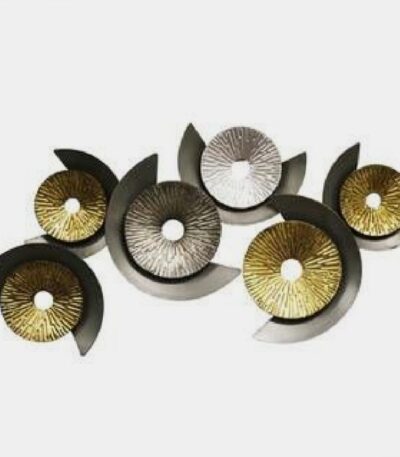 Luxurious dining table