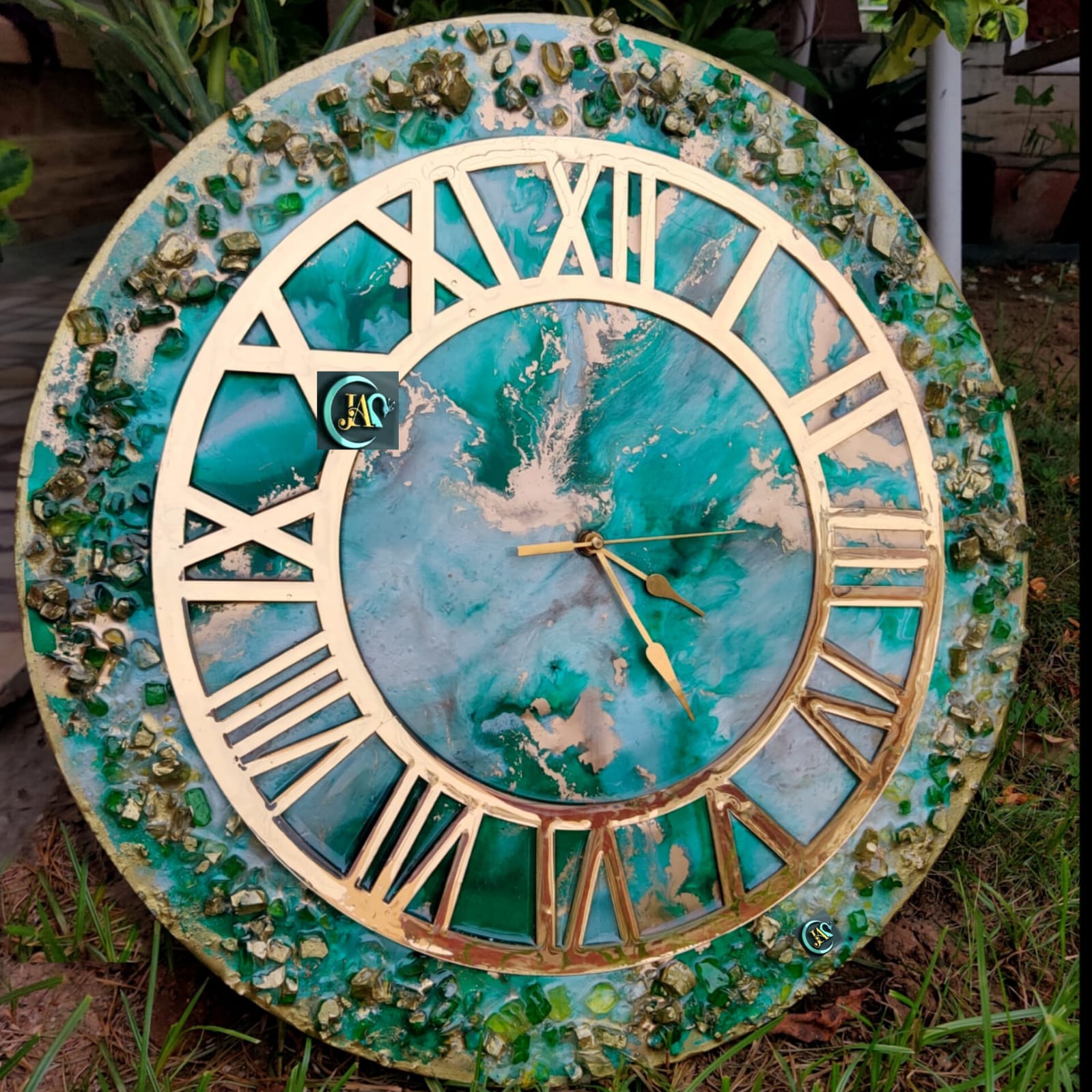 81fecb4a-1007-4642-a8a7-18d10aef88a4 Premium marble clock